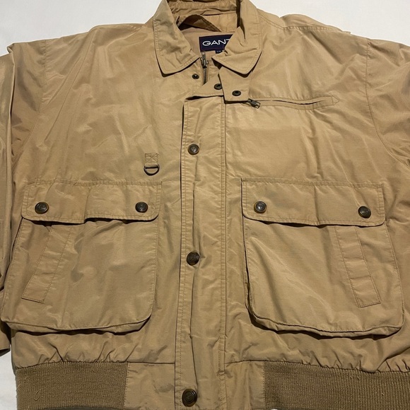 Men’s GANT Windbreaker Jacket *SIZE LARGE* Full Zipper with Pocket & Arm Patches - Picture 2 of 16